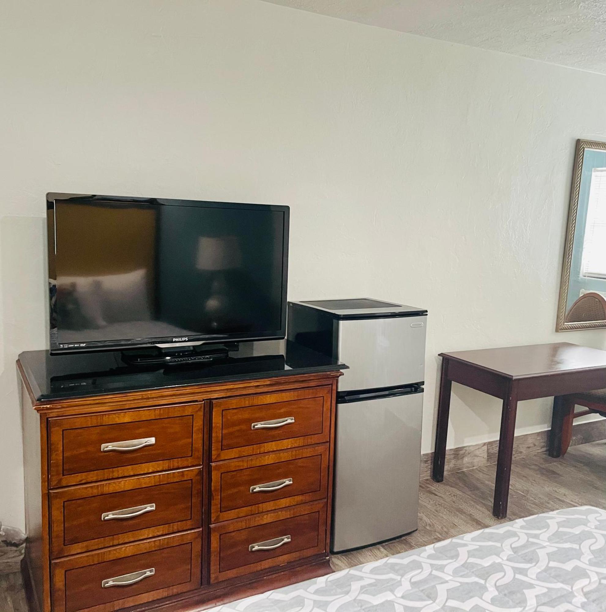 Siesta Inn Sarasota - Indian Beach Room photo